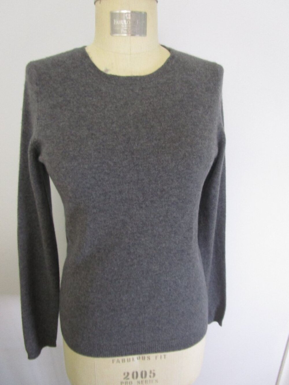 M Charcoal CASHMERE Luxury Crew Pullover Knit Sweater Cuddly
